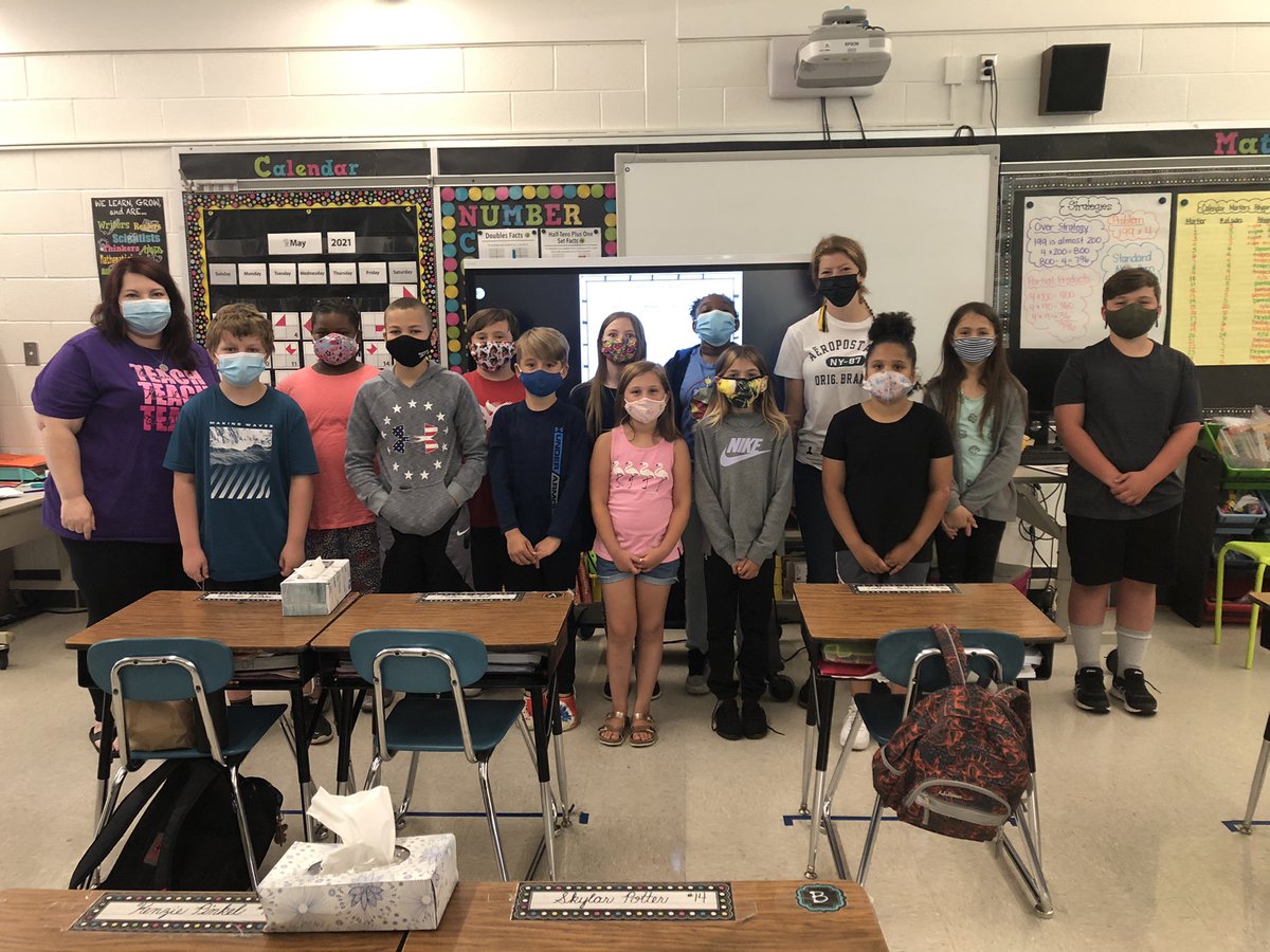 TAM_smcps's tweet photo. Congratulations to our 2021 senior completers. We can’t wait for you to be back in classrooms of your own one day. Best of luck! https://t.co/ln2j3rt0cv