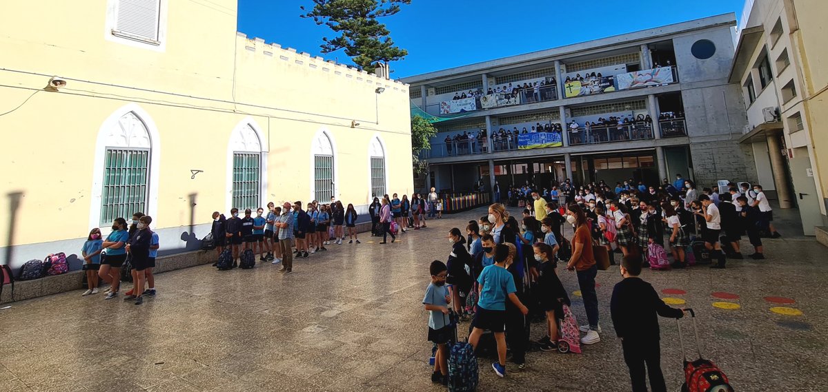 Este mes de mayo, celebramos el mes de María. Cada mañana oramos a la Virgen para que nos acompañe en nuestras vidas. #JosocdelSantíssim