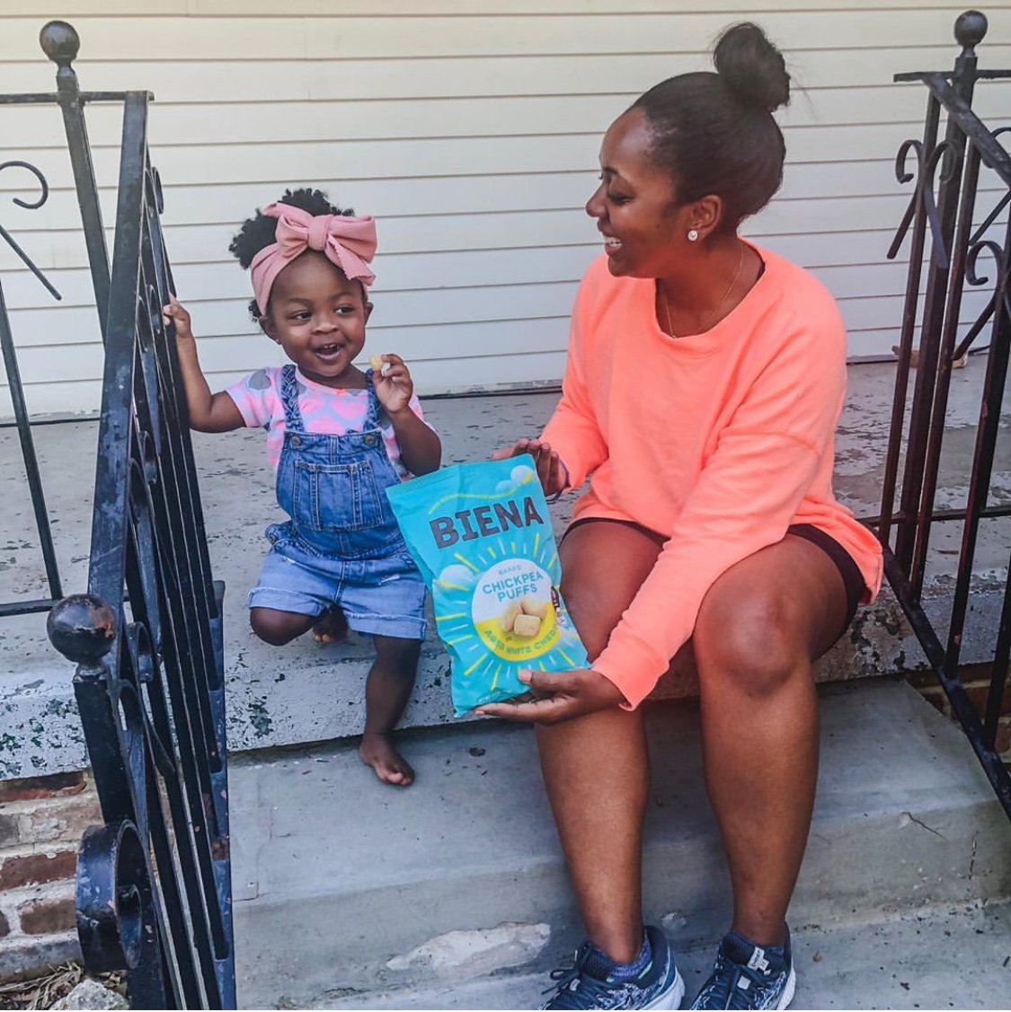 Biena Snacks tweet media