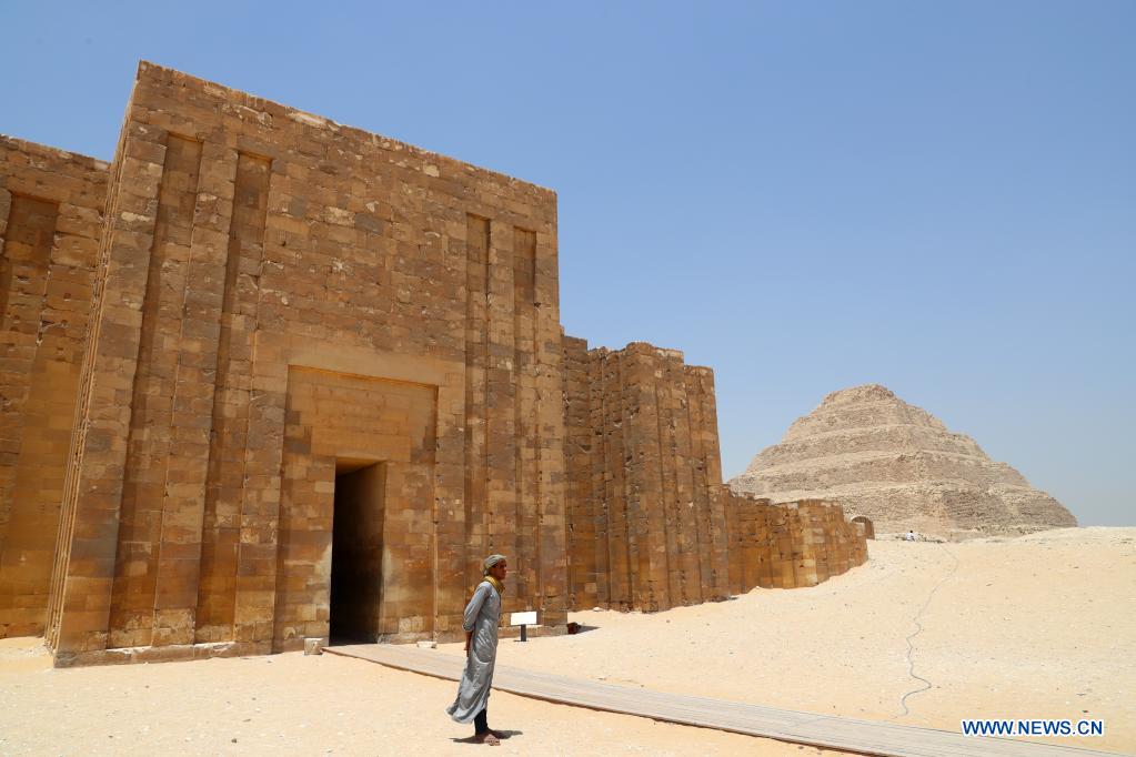 justsmmpro's tweet photo. Tourists visit the Step Pyramid complex in the Saqqara necropolis near the capital Cairo, Egypt.  https://t.co/WsINxfrXK2