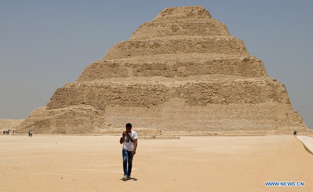 justsmmpro's tweet photo. Tourists visit the Step Pyramid complex in the Saqqara necropolis near the capital Cairo, Egypt.  https://t.co/WsINxfrXK2