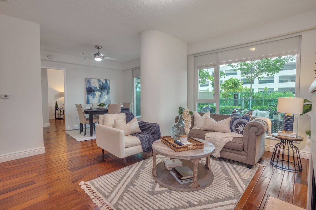 GroupUnlocked's tweet photo. We’ve shot some really beautiful homes recently. Here’s a thread of a few from May. A huge thank you to all our clients! https://t.co/dDUXgf4BKm