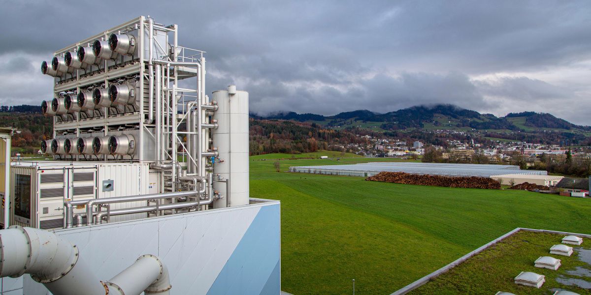 "By 2030, the world must add more than 1,000 gigawatts of wind and solar power capacity annually,... Electric passenger vehicles need to reach 60% of new sales by 2030... In short, we need to make rapid progress, on everything, all at once."
buff.ly/3ooLkLA
#EUClimatePact