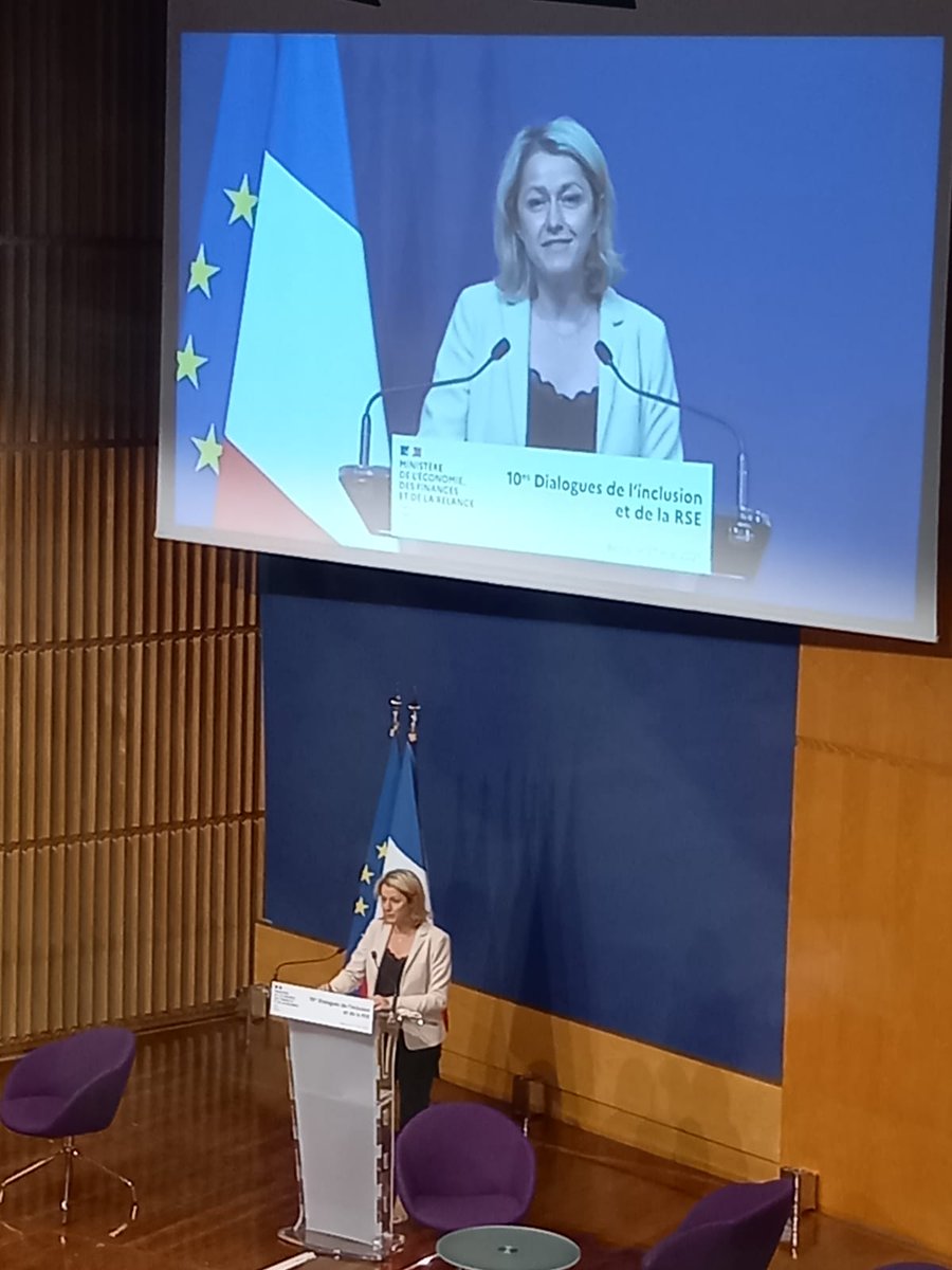 DialoguesRSE's tweet photo. Pour clôturer ce 10ème anniversaire des Dialogues de l'Inclusion et de la RSE, retrouver en direct le discours de Madame la Ministre de la Transition écologique @barbarapompili 
 
👉 https://t.co/OnO5RmemCs

#10dialoguesInclusionRSE https://t.co/tyWpuGHNUc