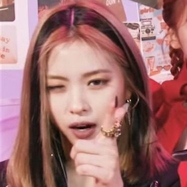 avka the explorer tweet media