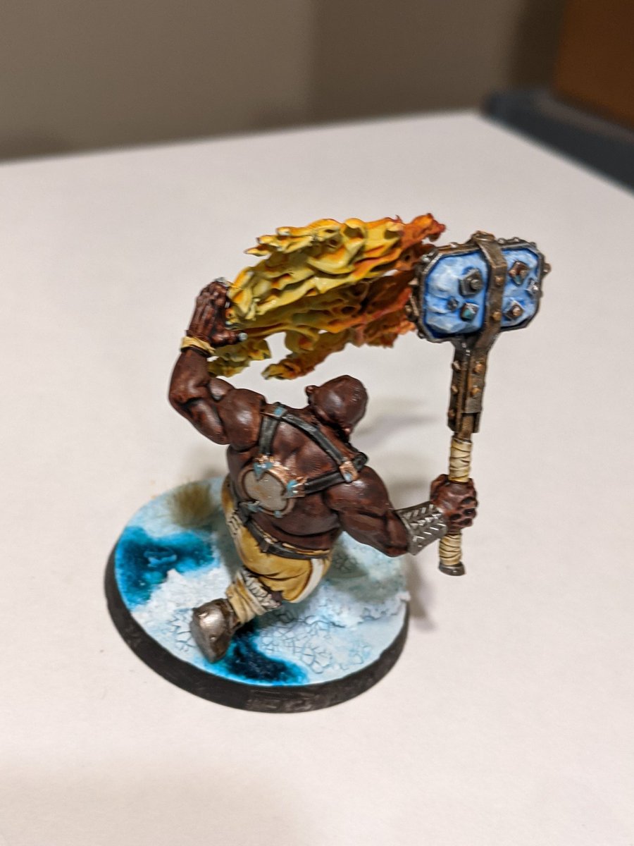 TheArachian's tweet photo. Converted Firebelly and Tyrant finished and based! Like how these conversions came out, and provides more variety to the army. #PaintingWarhammer https://t.co/0YKcyTxjfh