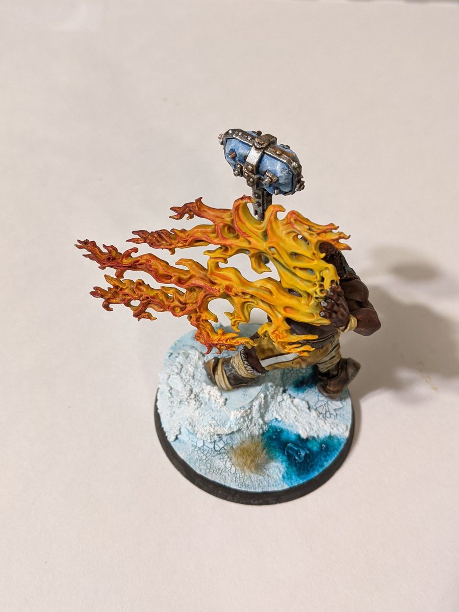 TheArachian's tweet photo. Converted Firebelly and Tyrant finished and based! Like how these conversions came out, and provides more variety to the army. #PaintingWarhammer https://t.co/0YKcyTxjfh