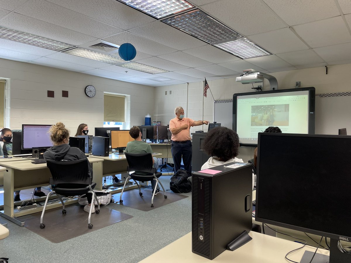 MsMeghanTimlin's tweet photo. Thanks to Joel Rubin who visited @KempsAcademy today to share experiences in entrepreneurship and also to get us involved in the exciting #windsdays opportunity coming soon to VB! https://t.co/r2l2YaUyZP