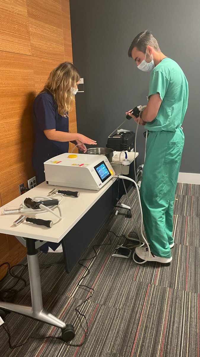 Thank you @MSourialMD for leading today's Resident #Simulation Curriculum on #PCNL access, and big thanks to @bostonsci for providing equipment for our residents to practice their technique (and to everyone for following COVID-safe protocol)! #MedEd #OSUWexMed @OSUWexMed