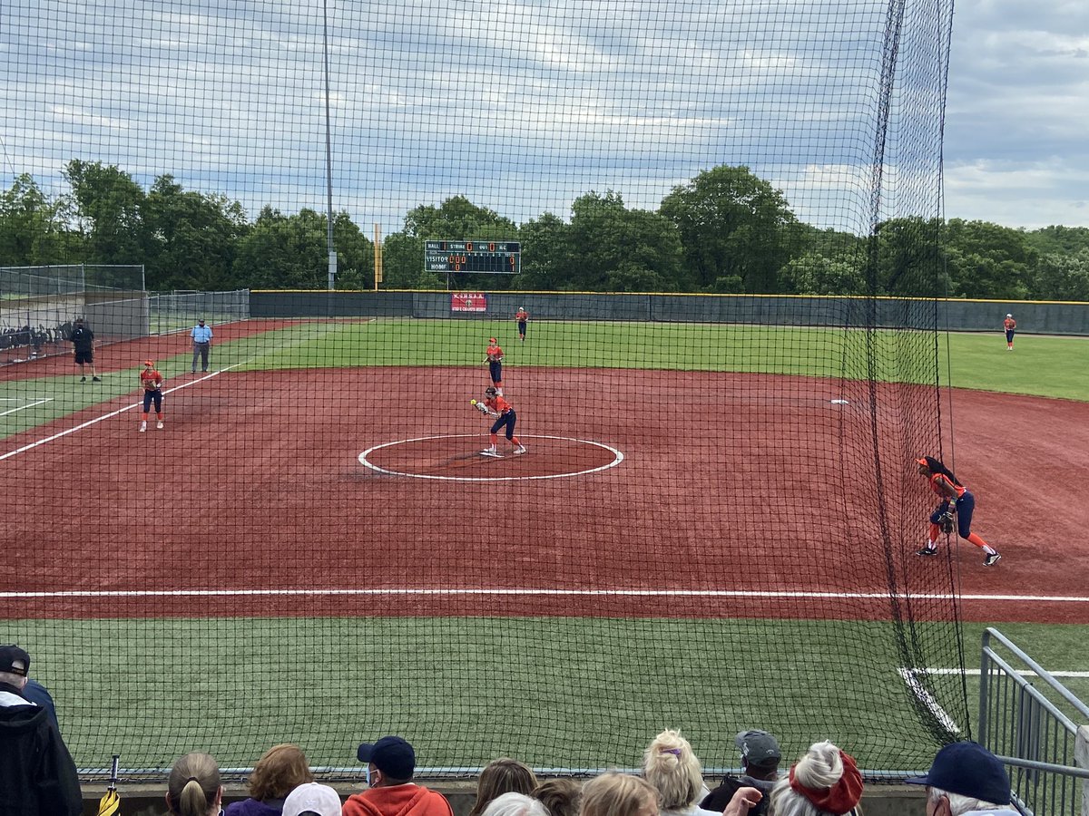 LETS GO HAWKS!!!!! 💙🥎🧡🥎💙 You got this ladies! #oehawks #hawksnation #ladyhawks #statesoftball