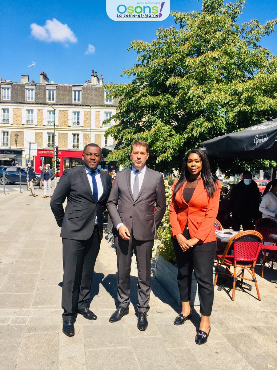OsonsChamps's tweet photo. 🇫🇷[ #Electionsdepartementales2021 ]
• « le renouvellement de la vie politique continue! »
• « Il est important que la société civile à travers vous s'exprime » Dixit @CCastaner 

Avec le soutien de Christophe Castaner.
#OsonsLaSeineetMarne !
+photos : https://t.co/q4qL43Q6PY https://t.co/OxSrgPBJ3D