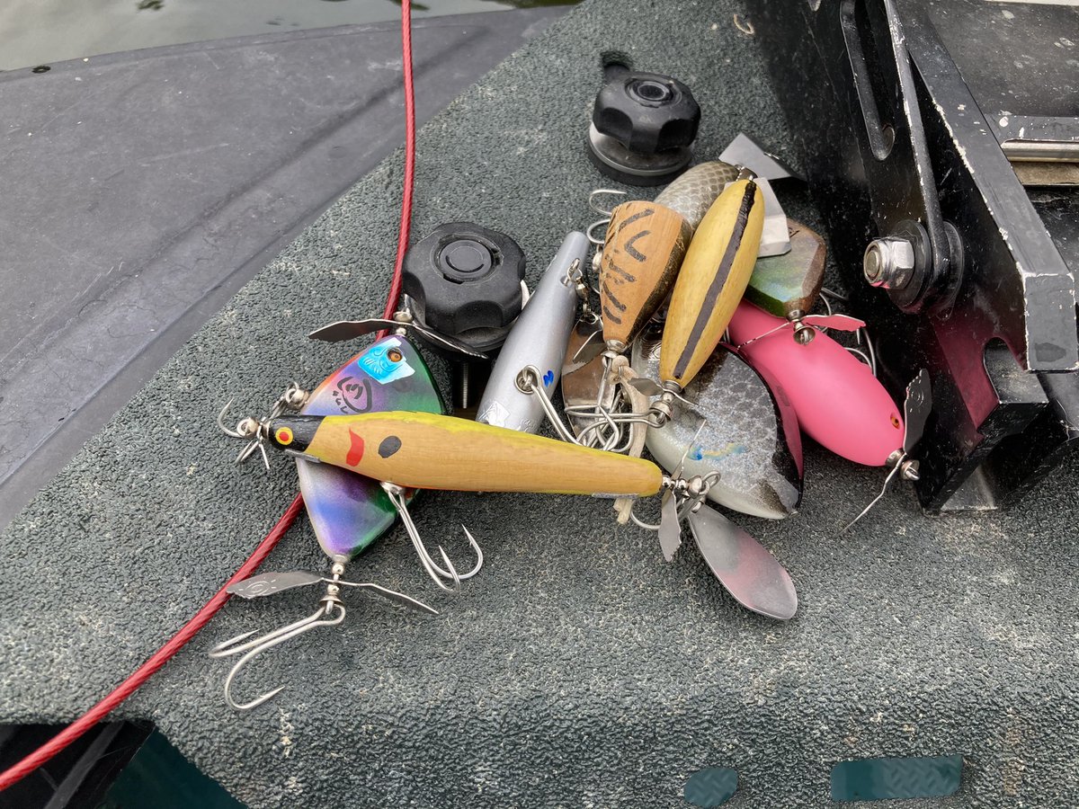 昨日のルアーとタックル 前半〉 5月後半の亀山ダムの釣り🎣 昨日も書い