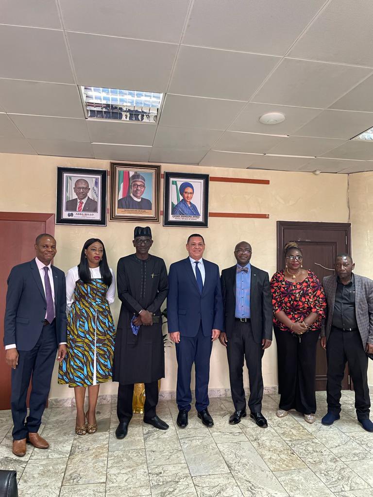 RealAbbaBello's tweet photo. I had a fruitful engagement earlier today with the President of Sliverbird Group, Mr Guy Murray Bruce and his Team at the @NeximBank Head Office. https://t.co/xOpvq8qz5j