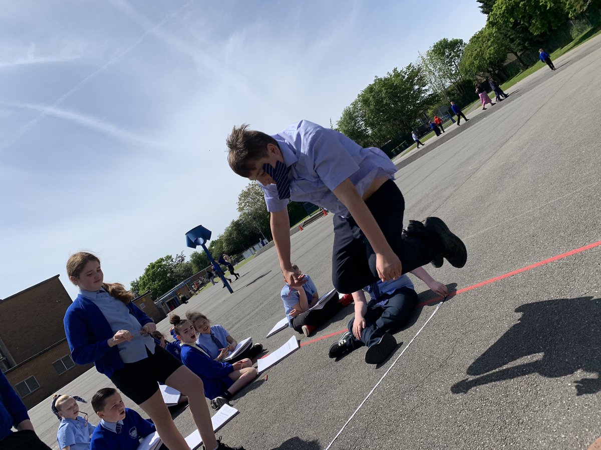 Mrs Ryan tweet media