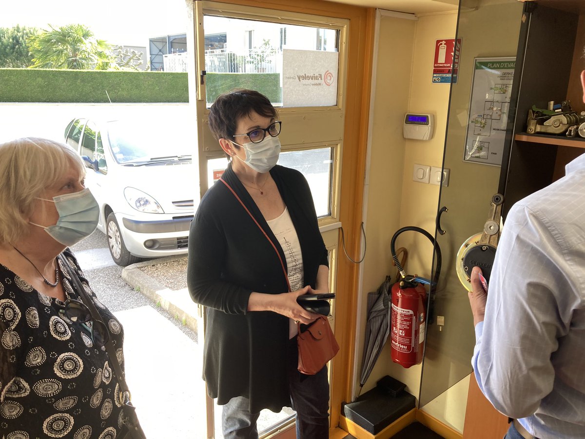 MaloTricca's tweet photo. A #Bessenay et #Condrieu aujourd’hui pour la campagne #AURALP avec @BrunoBonnellOff
▶️rencontres sur les marchés
▶️visite d’entreprises industrielles
Notre région doit accompagner la formation et faciliter l’arrivée des crédits du plan de relance dans les entreprises ! https://t.co/fUY0SMkWGw