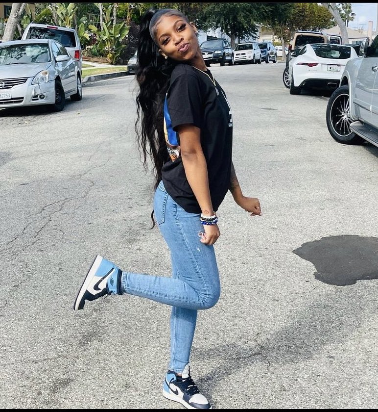 SevynClouds's tweet photo. #sevyncloudsla https://t.co/xtwFgU1Wdw