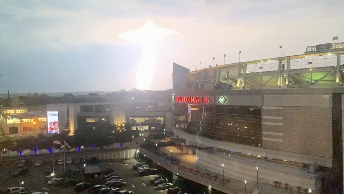 Airborne911's tweet photo. I mean, I’m not the guy who sees Jesus in his hash browns at Waffle House, but I captured these images of a lightning strike in DC last night. What do you see in the third frame? https://t.co/PLL1RXmrRC
