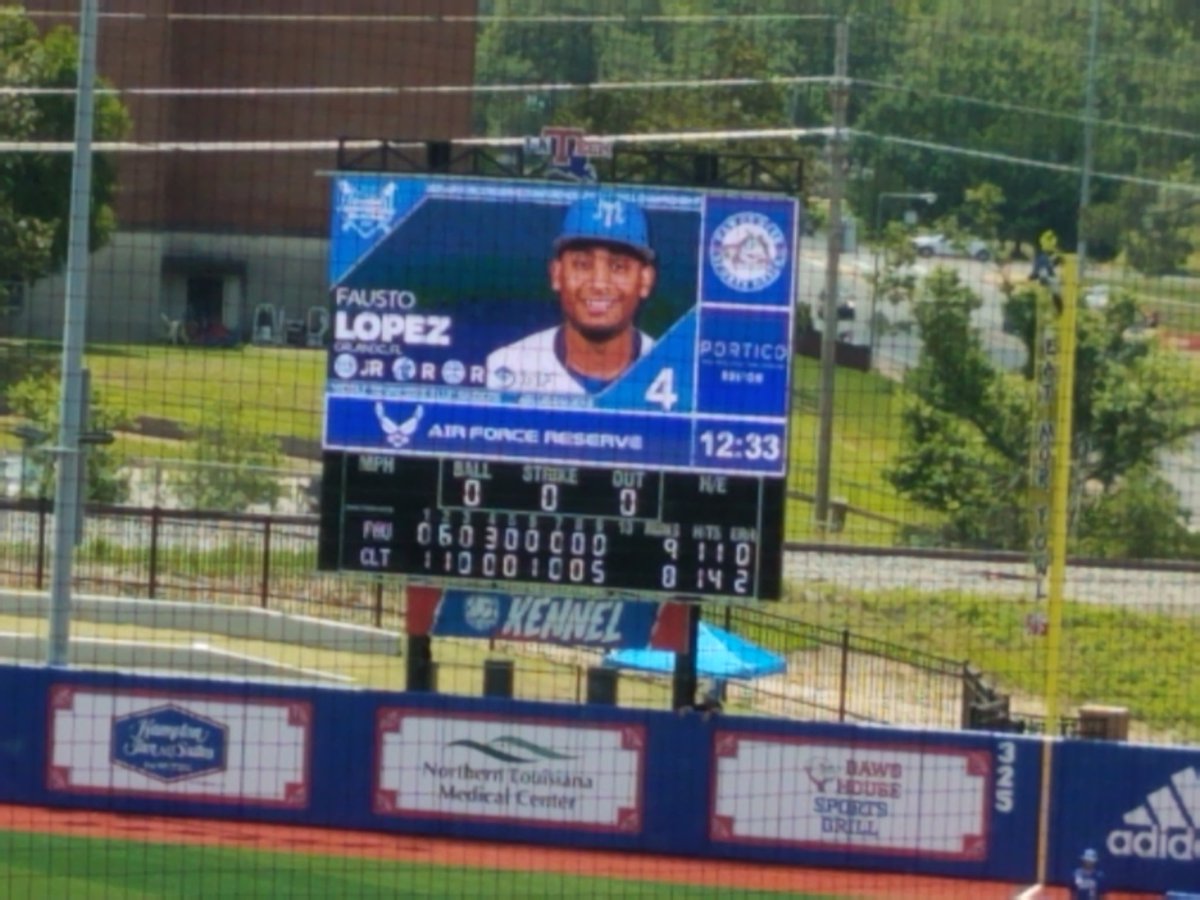 theoldpro14's tweet photo. Blue Raiders vs Old Dominion now set for 115 in CUSA tournament. Pregame at 100 on WGNS and BRN https://t.co/EGaQU6ydN0