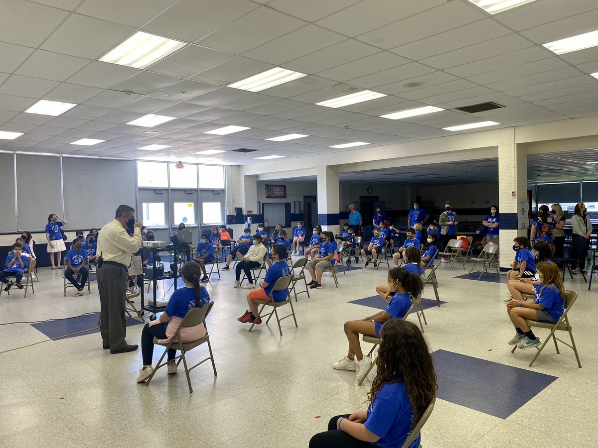 WB_Counseling's tweet photo. Parkway 4th graders visited today - check out the sea of blue! It’s almost official.... middle school here we go! @WestBrook_Param https://t.co/oQvOI2aREy