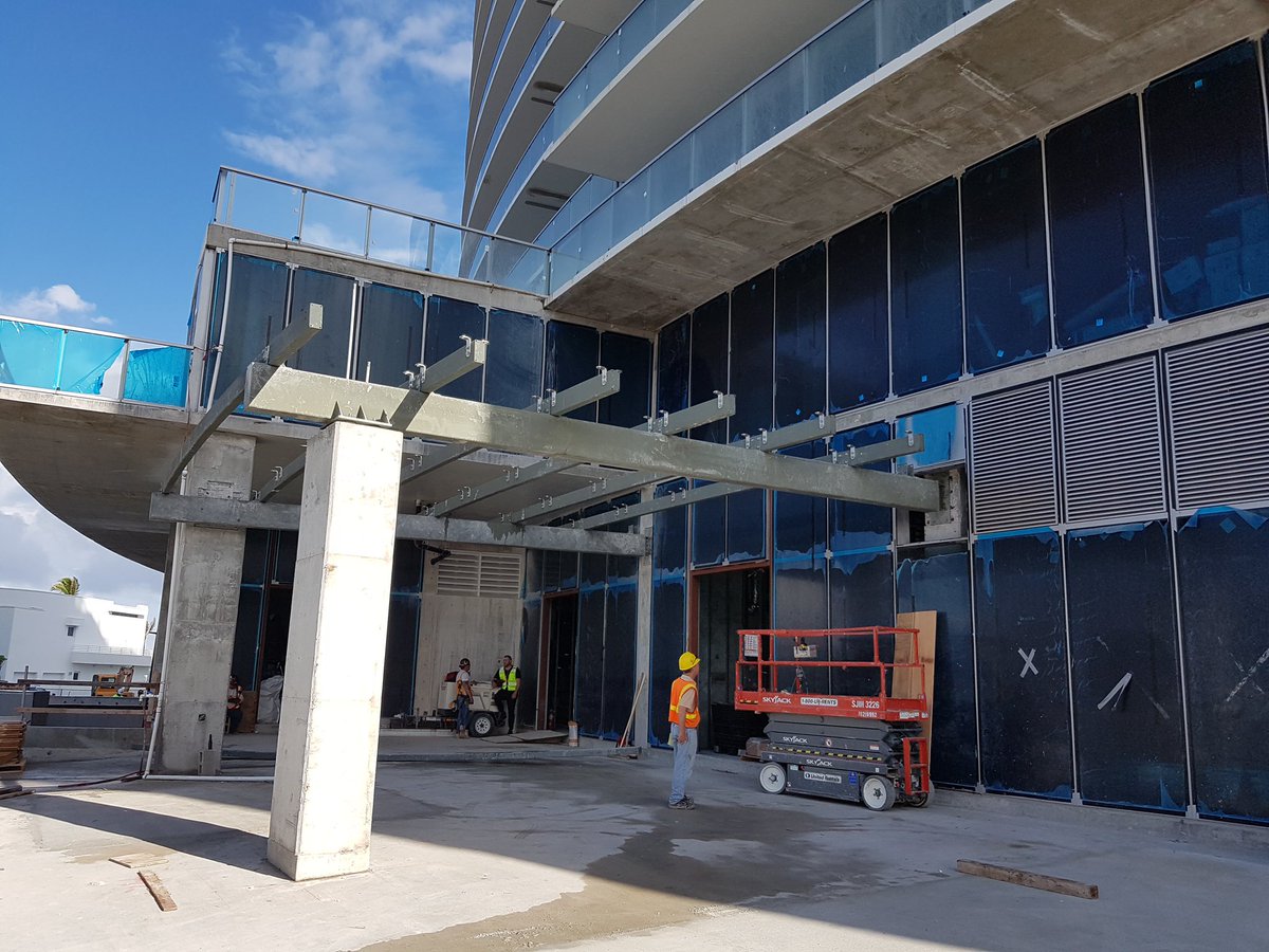StructuresNovum's tweet photo. See the before and after photos of the exquisite Auberge Beach Residences and Spa Fort Lauderdale, FL! In total, this project consisted of 11,300 square feet of structural glass and steel. 

 #structuralengineering #structuralsteel #novumstructures https://t.co/rs2XmA8Ok8
