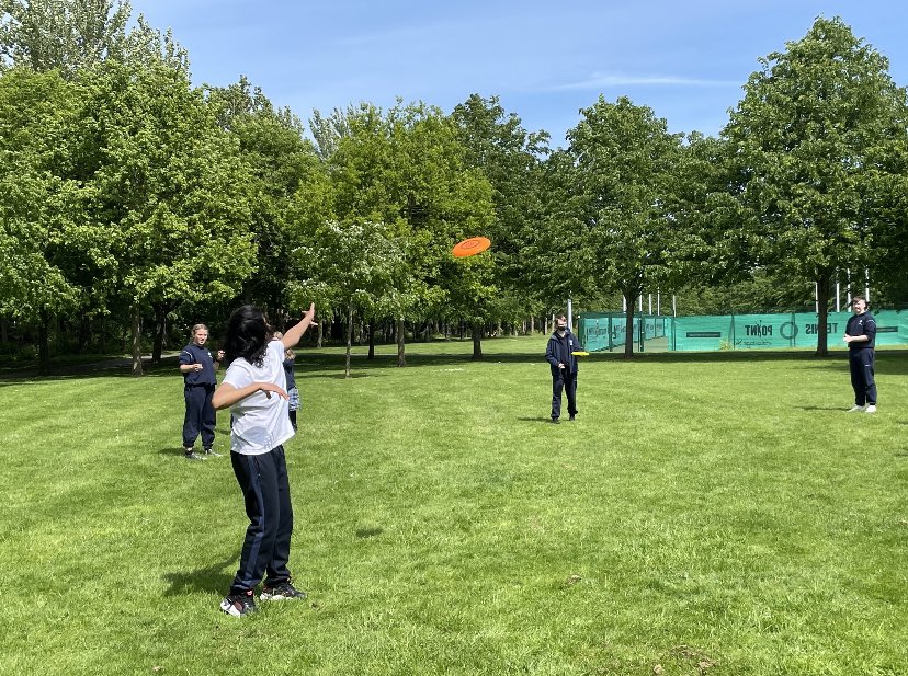 swords_cc's tweet photo. Third years enjoyed another day of fun with a trip to the beautiful Swords village for ice cream 🍦 Swords Castle 🏰 and frisbee in the park 🌳! 

#SCC #SwordsCommunity #Loveyourtown https://t.co/HWAa8JOrOX