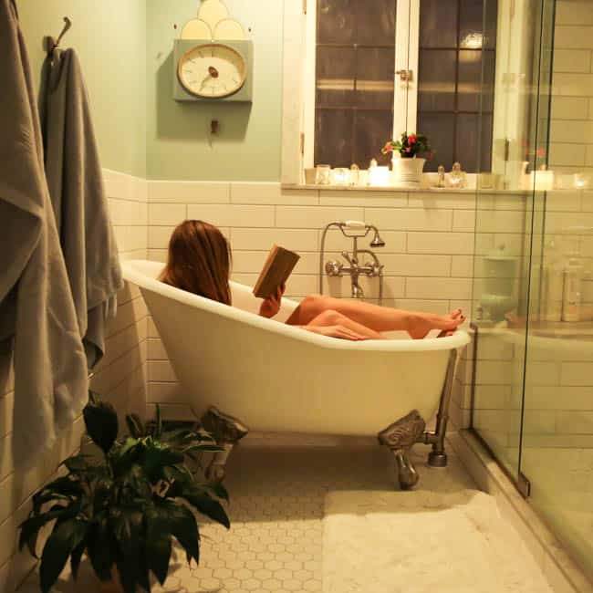 Our Favorite At Home CBD Spa Treatments for Max Relaxation sugarandkush.com/blogs/cbd-oil-… Read all the 5 Star Sugar and Kush CBD Reviews! #SugarandKush #CBD #CBDEdibles