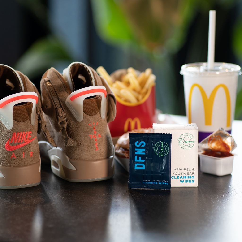dfns_official's tweet photo. Gearing up for International Burger Day tomorrow - we have a combo to match: the Cactus Jack Air Jordan 6, a Quarter Pounder with fries and barbecue sauce and our Cleaning Wipes. Just in case something happens ! 

https://t.co/ItiafCiNkB https://t.co/udvHyHCSYU