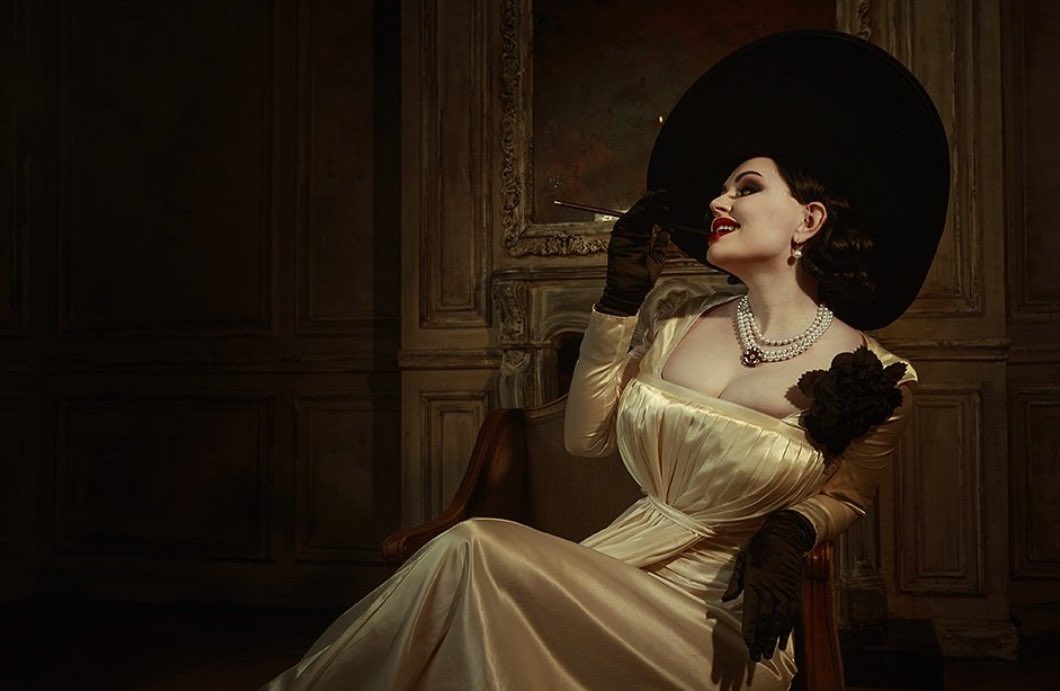 Нежность женщины. Девушка нежность. Отвергнутая леди наслаждается скромным. Рядом с любимым мужчиной. Отвергнутая леди наслаждается скромным.