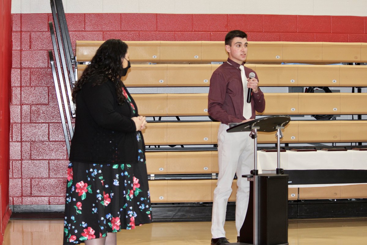 PTVatPHS's tweet photo. Congrats to @Plymouthhspcsc senior Grant Witmer for being chosen as one of the 12 to receive a 2021 Academic Excellence Award! Grant most Influential Educator is Regina Warren-Ellison Drew will be heading to DePauw University to study a Double Major in Biology and Kinesiology https://t.co/ZZVyCOmZMj