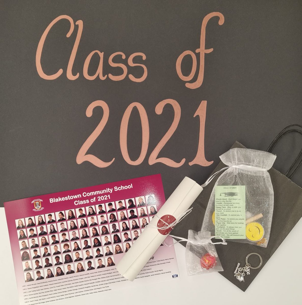 BlakestownCS's tweet photo. We celebrated a different, but magnificent Graduation Ceremony this evening. We wish the Class of ‘21 every success for the future; they will travel far. #Graduation2021 #edchatie @accsirl @NAPD_IE @TUDublin_BN @MU_MAP @AccessTCD @TA21PGCert @prog_BCS @global_bcs @History_BCS https://t.co/hQvQtvAD2z