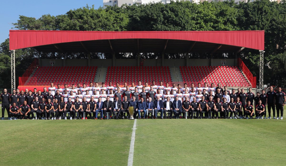 SaoPauloFC's tweet photo. 🏆 Campeões paulistas de 2️⃣0️⃣2️⃣1️⃣!

#1NovoTempo
#VamosSãoPaulo 🇾🇪

📸 Rubens Chiri / saopaulofc https://t.co/NAmm6b1jde