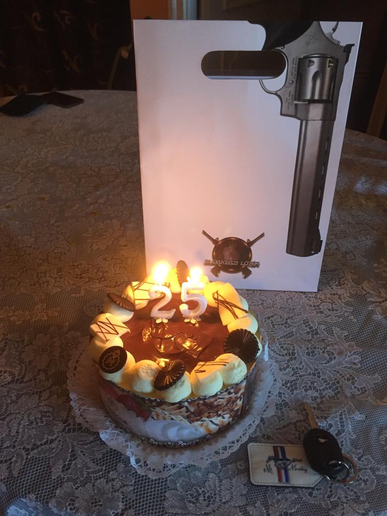 Ferenc Mérész tweet media