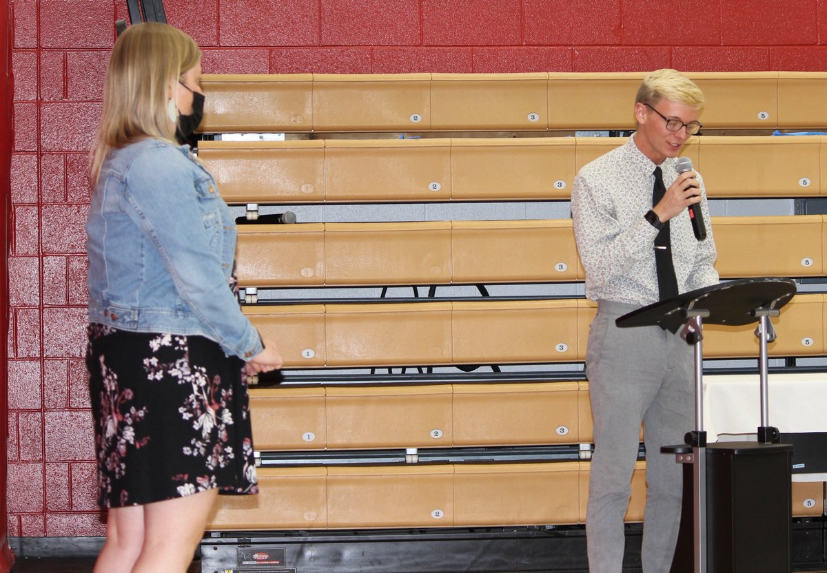 PTVatPHS's tweet photo. Congrats Keegan Silveus. Keegen was selected as one of the top academic achievers in the senior class! He was recognized for his hard work &amp; dedication as were 11 of his peers. He recognized Lynette Edminston as his most influential teacher. https://t.co/nH63BOE74N