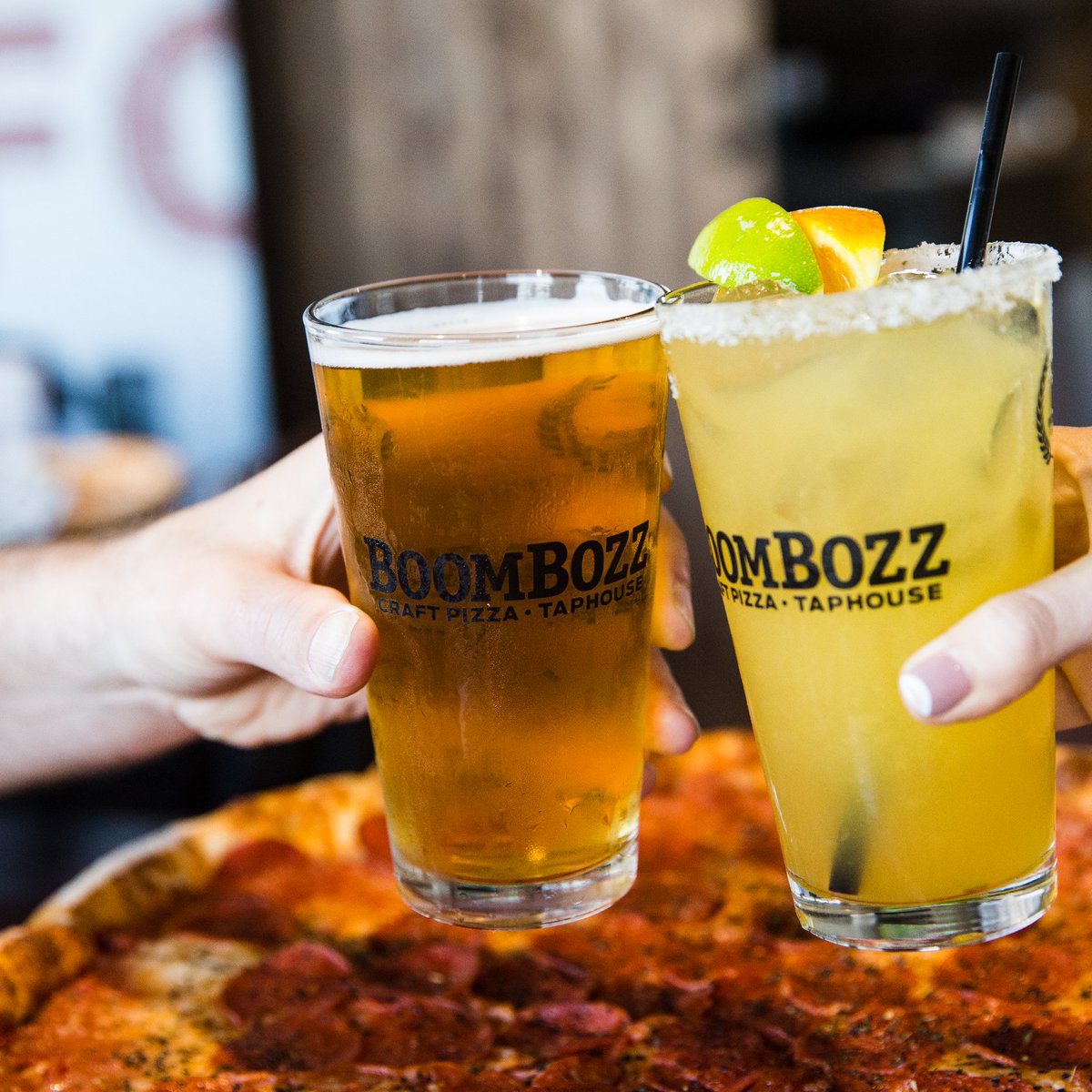 933FMNashville's tweet photo. Nashville's Best Deal this week is a $30 @boombozztn gift card for only $15! Try their award winning pizza, 20+ local beers and drafts at all locations. The place to go to bring the family, or come for Pizza, Beer, and Sports!
Link: https://t.co/h9mY3Iq57j https://t.co/PkXpqf4S0f