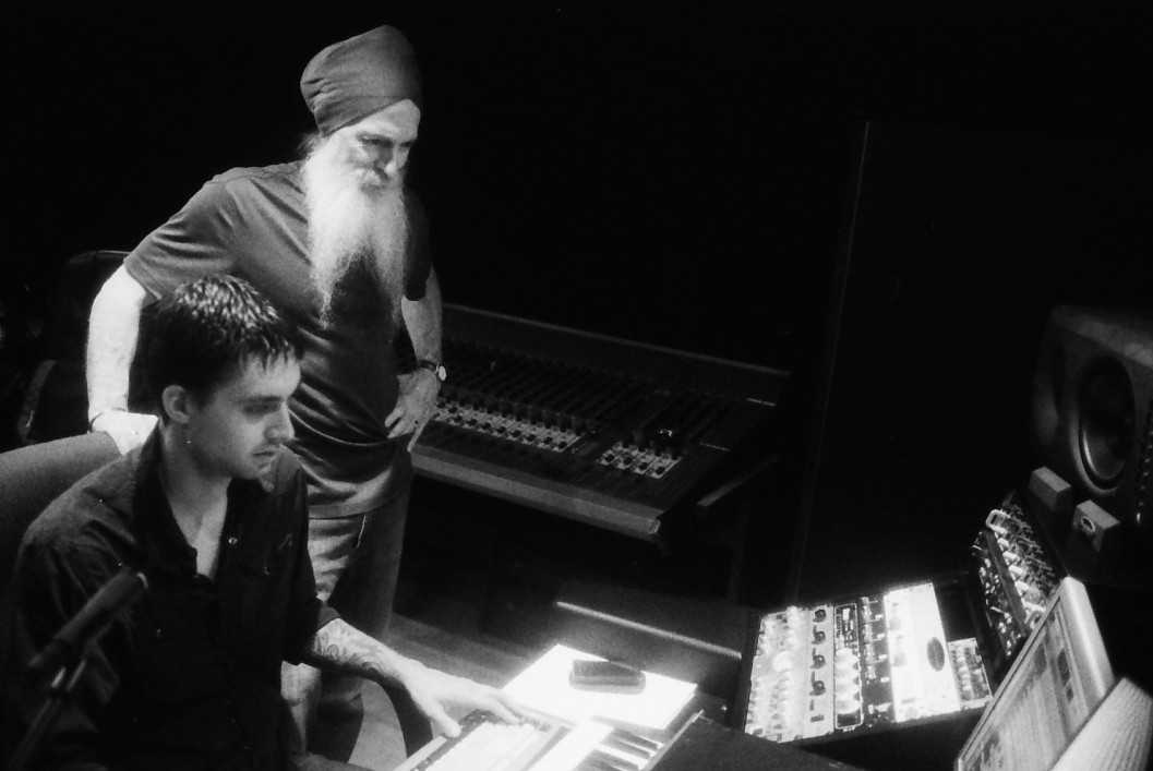 Having a blast working with my producer, Krishan, on new music. Global pandemic has changed how we work together, but here’s a throwback to simpler times!

Stay tuned for a brand-new release tomorrow!

#tbt #newmusiccomingsoon