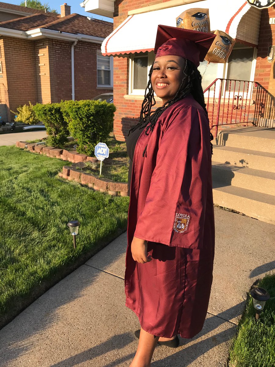 WorldlyStrategy's tweet image. Congratulations to our amazingly talented Digital Marketing Coordinator Elana Cattledge for graduating @LoyolaChicago with a B.A. in Advertising &amp;amp; Public Relations!

You are going to rock this world 🌎 and we are 💯% behind you!