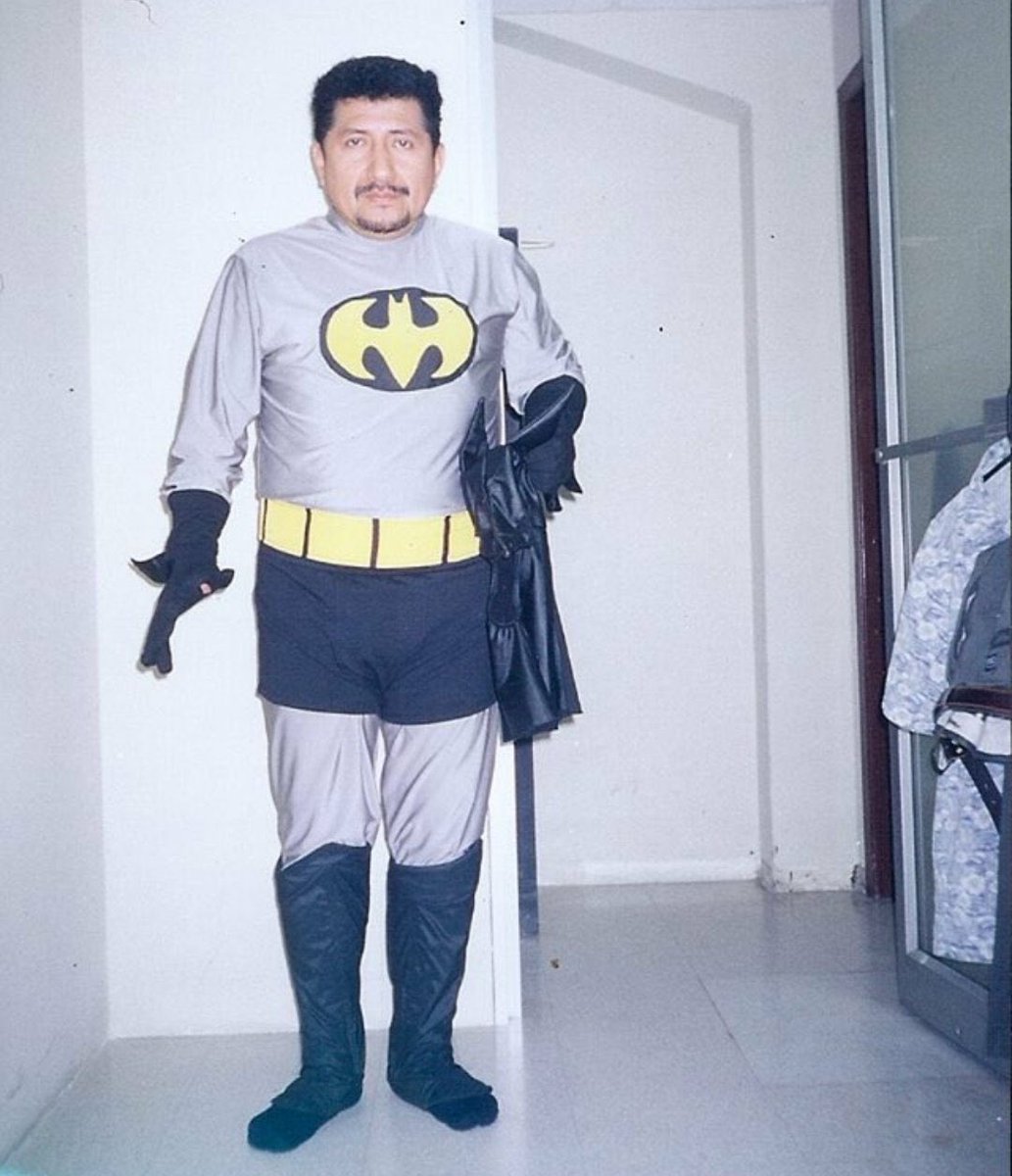 JavyPinoM's tweet photo. Así va a quedar Ben Affleck si JLo le sigue sacando el jugo. https://t.co/VBj4MSMGtr