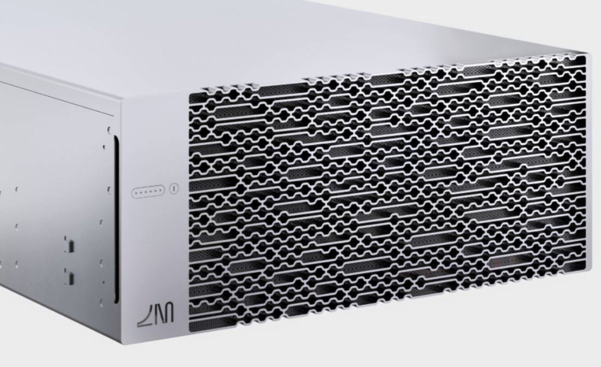 CypressTechMfg's tweet photo. "Lightmatter, the MIT spinout building AI accelerators with a silicon photonics computing engine, announced a Series B funding round, raising an additional $80 million." via @eetimes 

https://t.co/IsDZnE3HT7

#computerchips #electronics #manufacturing https://t.co/vrn2doqBWO