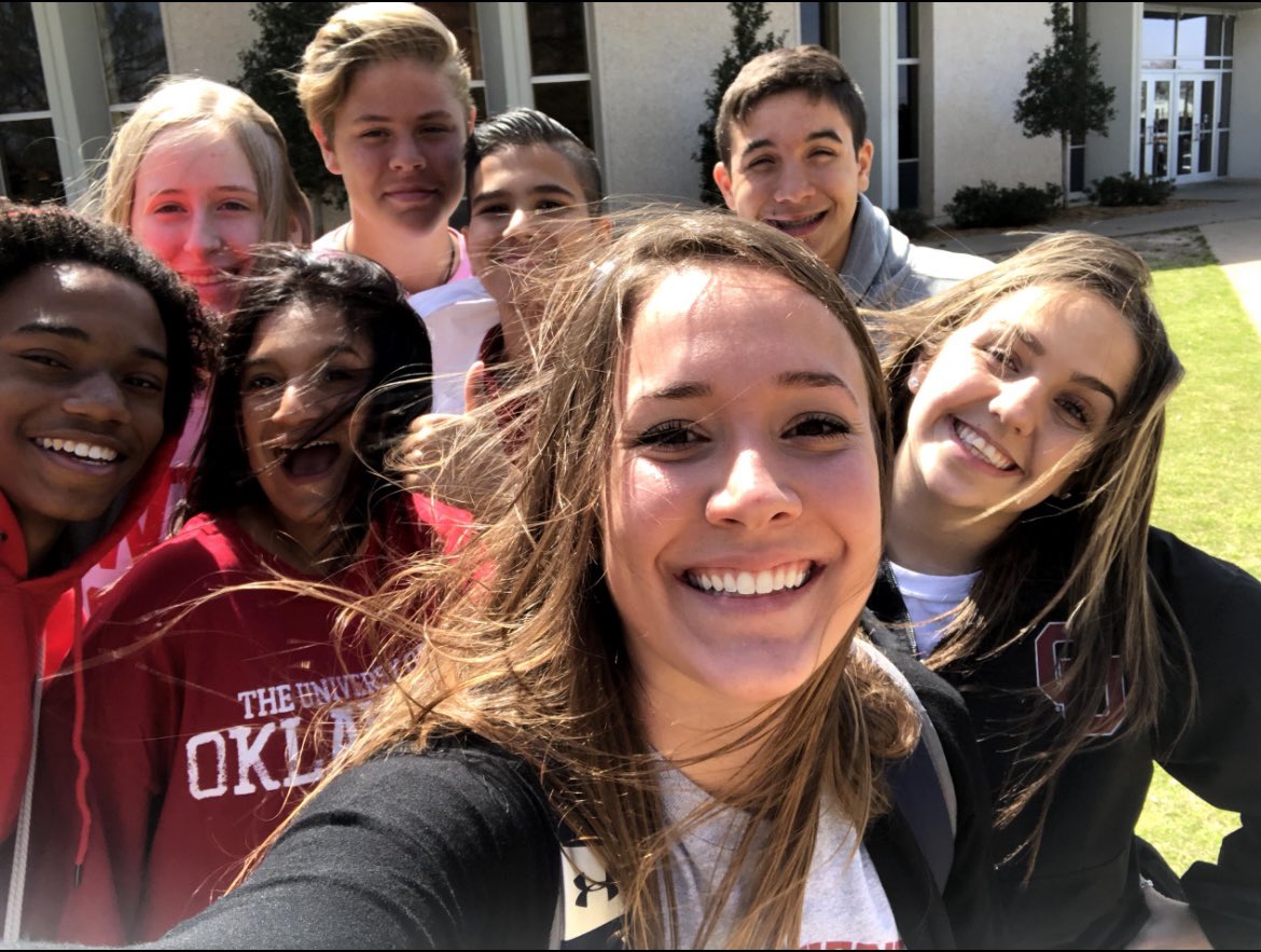 CKenderEDU's tweet photo. Many of the young people who changed my life graduate tonight.They were my first 6th grade @AVID4College class &amp; I got to watch them grow the next 7 years. I’m so excited for everyone who gets to learn from them as they enter their next chapters. I’ll be watching! Love you all!❤️ https://t.co/S3iC3687IK