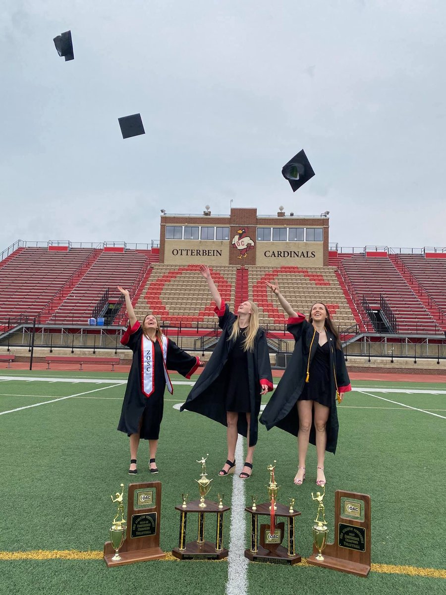 NCAADIII's tweet photo. The Division III experience provides a chance to follow passions and develop potential. For student-athletes in  #NCAAD3, this happens most importantly in the classroom and through earning an academic degree.

Congratulations, class of 2021! #whyd3 🎓 https://t.co/A10r3KCDfR