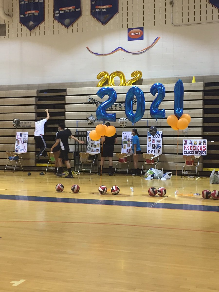 Volleyball Senior Night at the Mill! GO RINES!!!