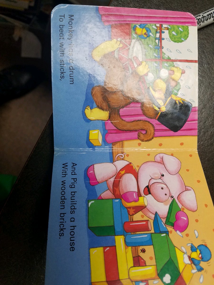 ccgflibrary's tweet photo. Ok, #library twitter- a library in our system is looking for this board book (cover is missing). Does this look familiar to anyone? We have a state full of librarians who want to know! #librarianproblems https://t.co/GjjHe6TEzQ