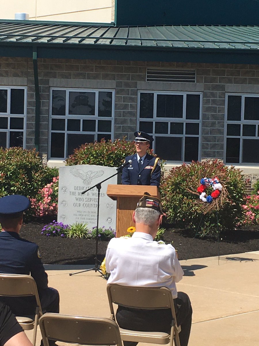 Thank you to the #SenecaFamily  <a href="/SAFJROTC/">Seneca AFJROTC</a> Cadets who planned and organized our Memorial Day ceremony rededicating the monument to all those who lost their lives serving our country. We will never forget them. 🇺🇸