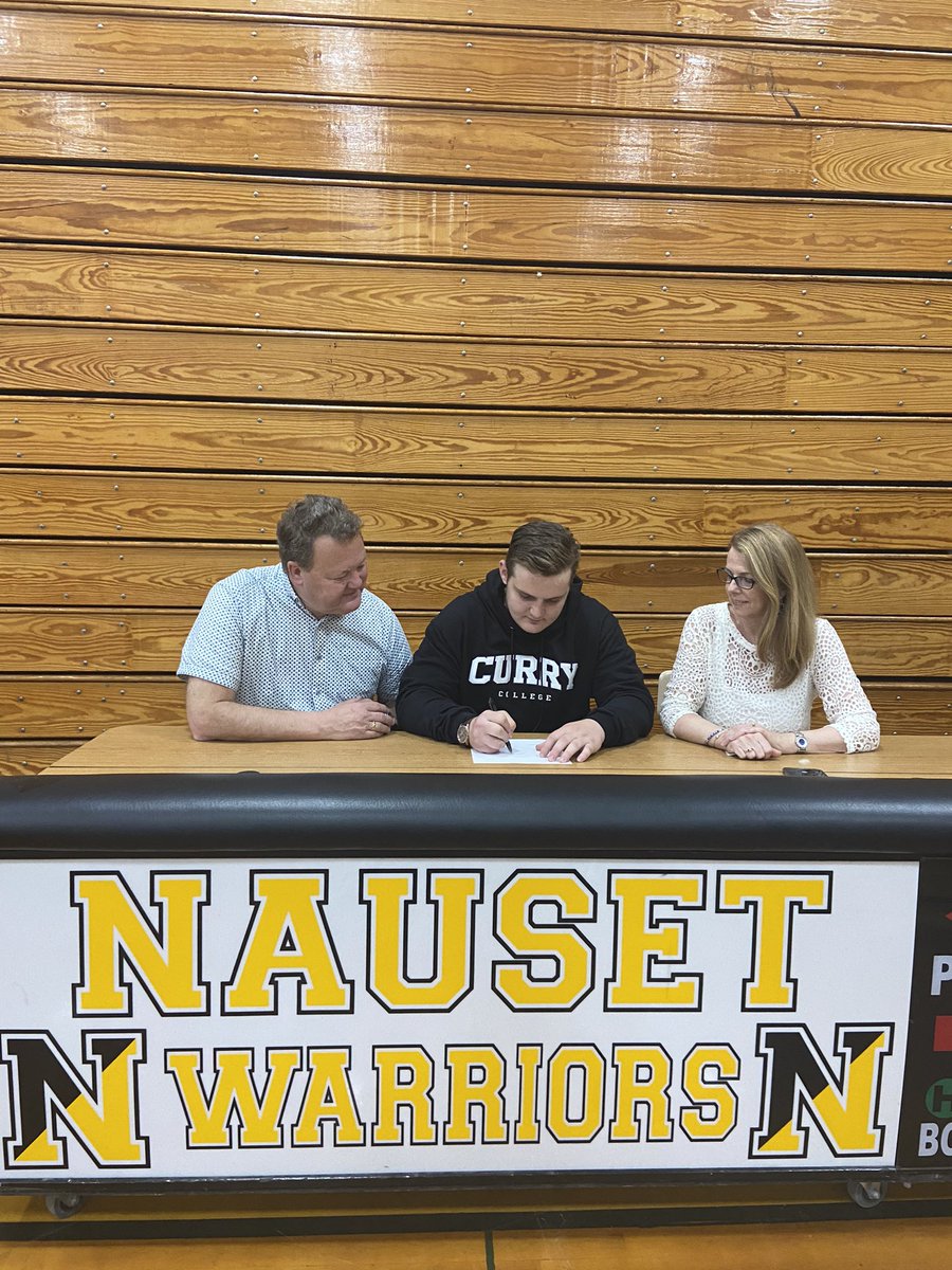 Nausetsports's tweet photo. Congratulations to Patrick Terrio, who was recognized today for his commitment to play Football at Curry College next year! @BradJoyal @MattGoismanCCT @CCCSportsNews @NausetFB https://t.co/b3ghnwcCNm