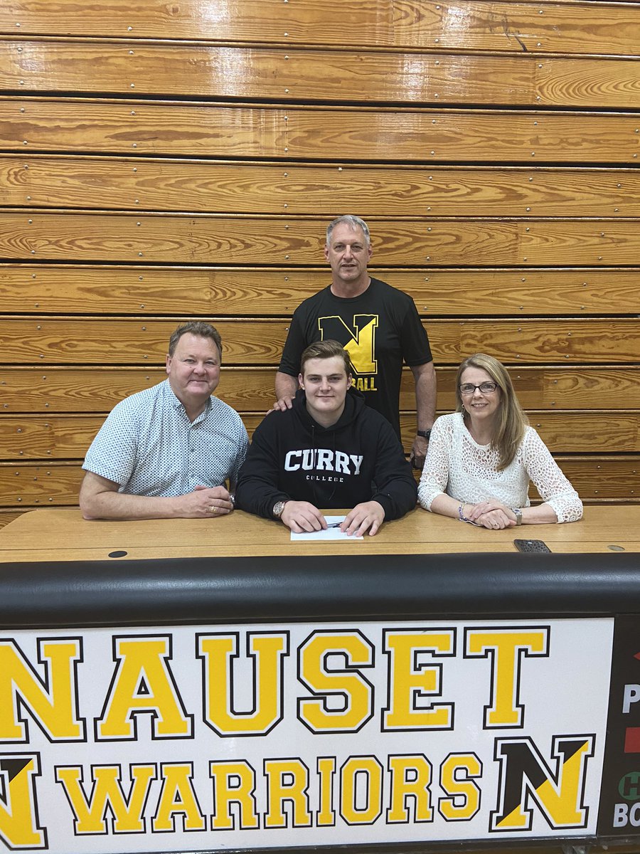 Nausetsports's tweet photo. Congratulations to Patrick Terrio, who was recognized today for his commitment to play Football at Curry College next year! @BradJoyal @MattGoismanCCT @CCCSportsNews @NausetFB https://t.co/b3ghnwcCNm