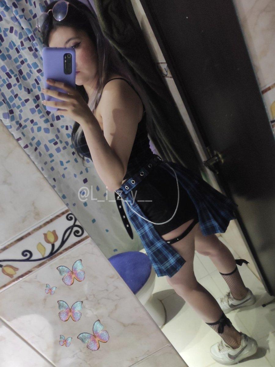 L_i_z_y__'s tweet photo. Aquí también poke si♥️
A ver esos rt🥺
https://t.co/Avg0KWFYL8 https://t.co/5MuI0DDgST