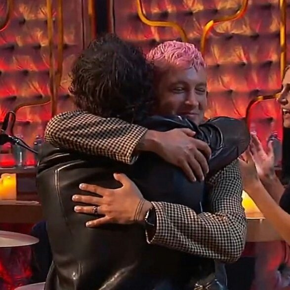 tyoutside_'s tweet photo. MIS REYES ÉSTOY MUY ORGULLOSA DE USTEDES TWENTY ONE PILOTS LO MEJOR QUE ME PUDO PASAR EN LA VIDA https://t.co/Rmx4Rjxf2j