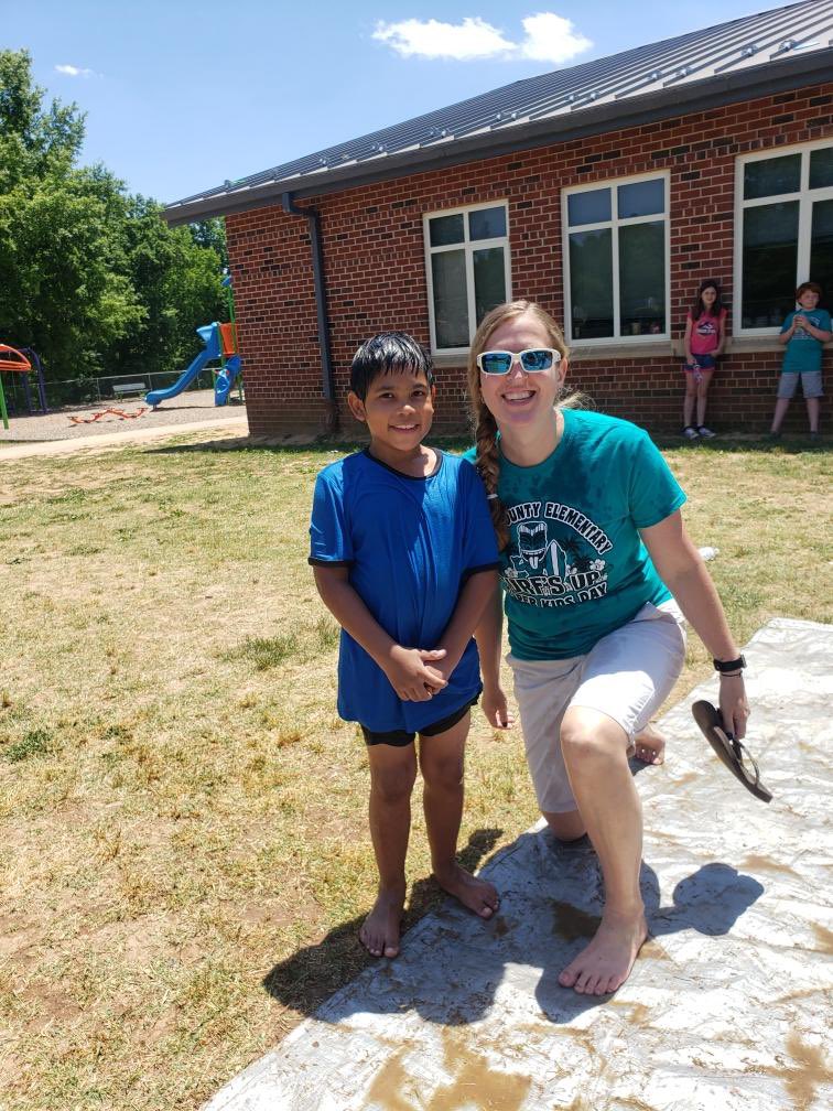 Beulah_AP's tweet photo. Super Kids Day! Exhausting, but amazingly fun!!! #ACESSurfsUp https://t.co/ENBgyTOh68