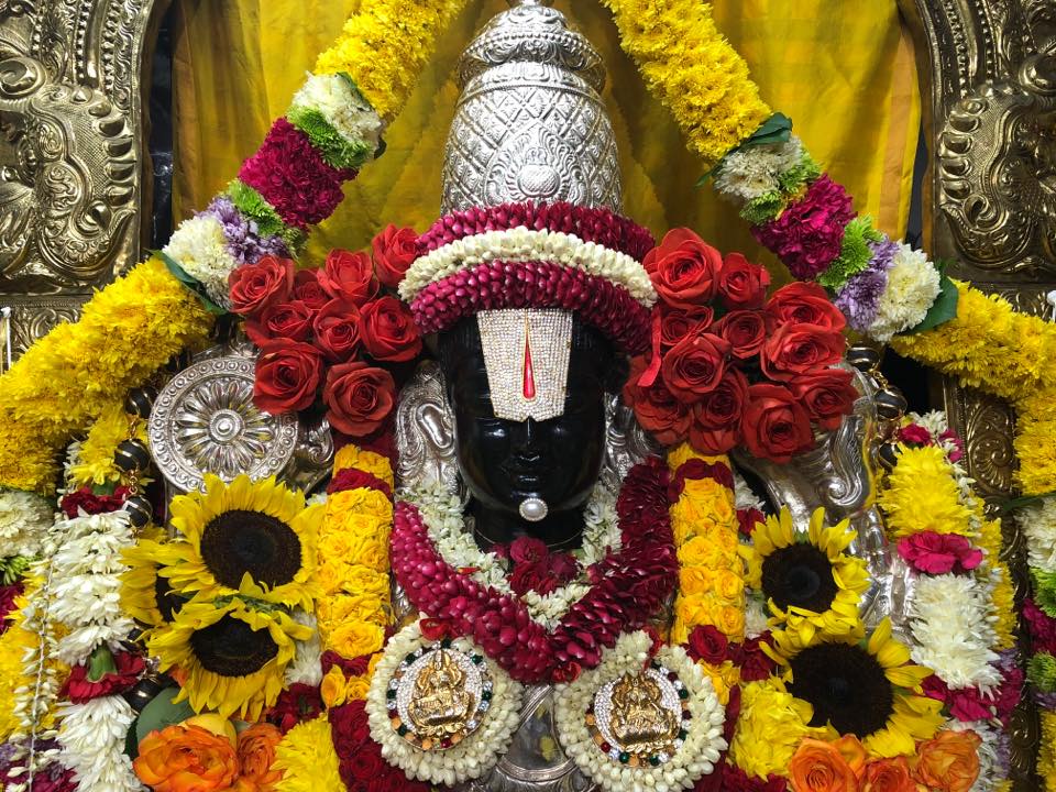 SSSSS_VTOVA's tweet photo. Friday, May 28 7 am: Balaji Abhishekam; Upcoming Events https://t.co/4eHIbuDpKm https://t.co/8BAP3zRQlo