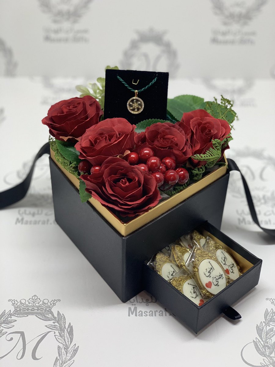 gifts_masarat's tweet photo. خيارات متعدده وتسليم فوري هدايا جاهزه وفاخره
عقد ذهب
ورد صناعي وبوكس
بخور او شوكلاته بطباعه امي جنتي
#ذهب #شوكولاته #ورد #أمي  #امي #بخور  #هدايا_مسرات #masarat_gifts #gift  #gifts #هدايا_ذهب #الخميس #الخميس_الونيس #هدايا https://t.co/wv1tds2UdN